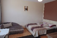 POKOJE GOŚCINNE 